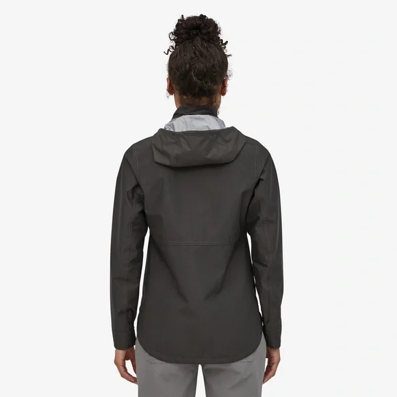 Patagonia Women’s Light Storm Jacket in Black - Picture 3 of 3